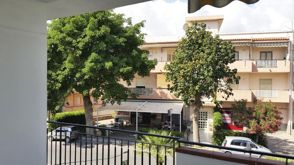Casa Vacanze Milosa Terme Vigliatore Ruang foto